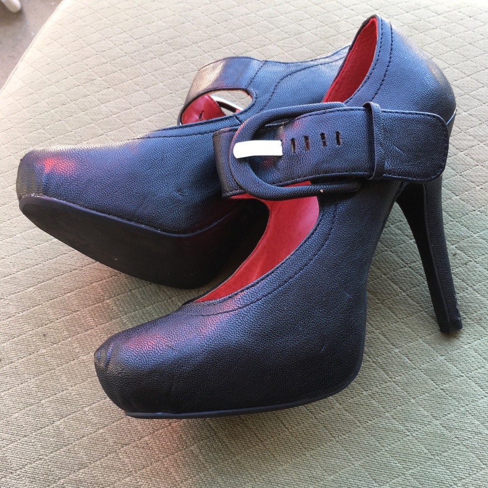 Black heels